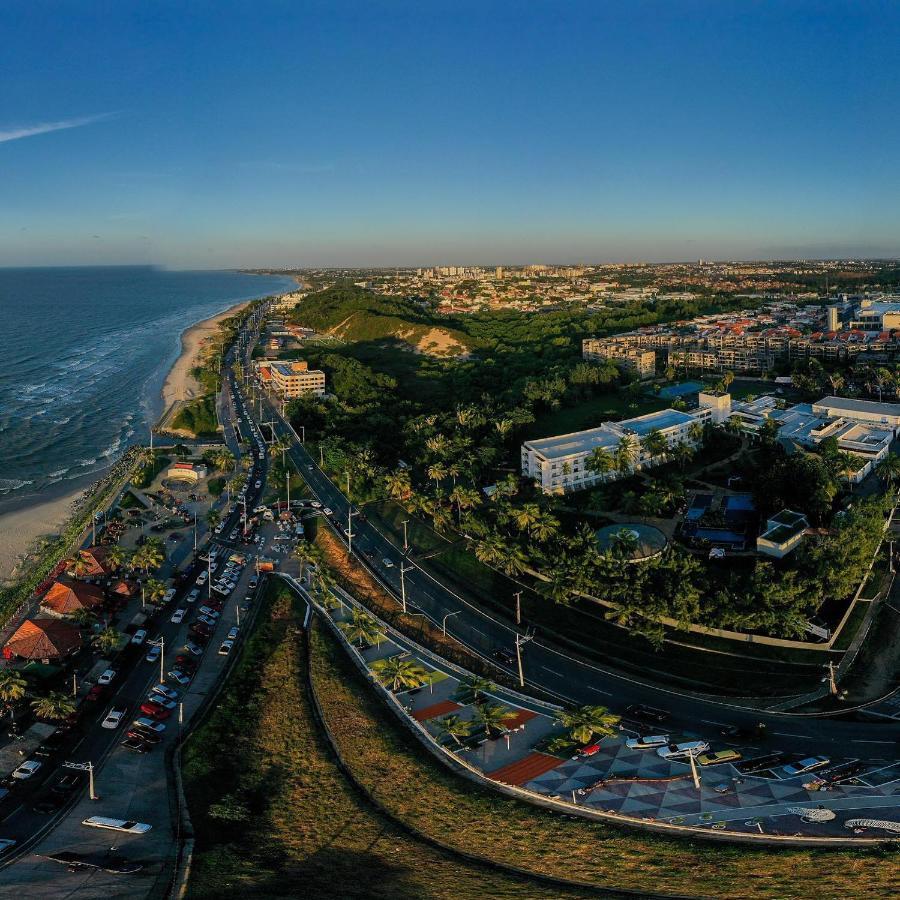 ホテル Blue Tree Towers Sao Luis エクステリア 写真 Aerial view of the Pacific Coast Highway in Malibu